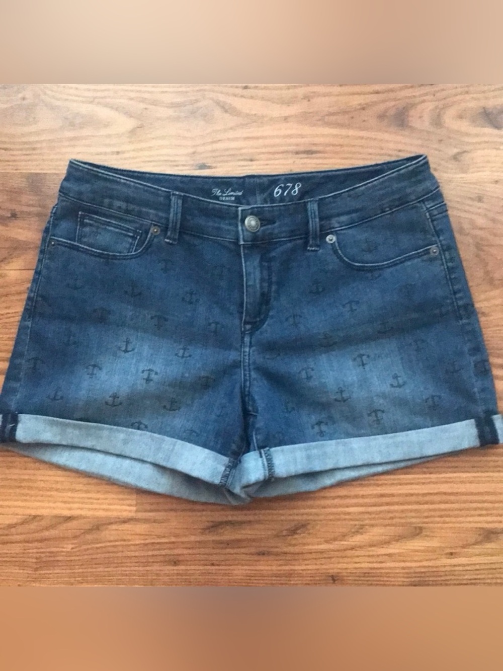 NWOT Dark Wash Anchor Print Denim Shorts - Women